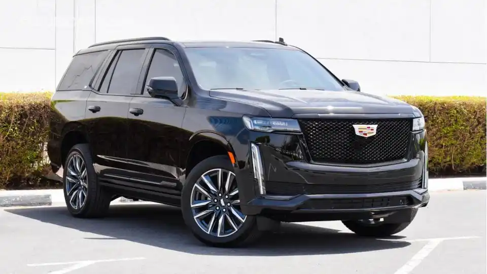 Why Luxury SUVs Are Ideal for Premium Transportation Services