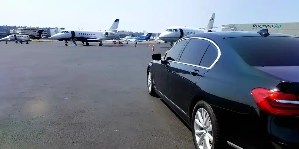 Private Round-Trip SEA to Seattle and Bellevue